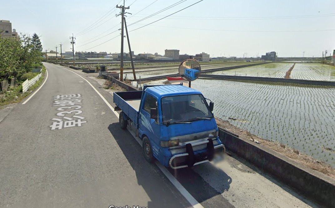 彰化福興鄉一般農業區農牧用地出售現場照片，顯示土地周邊環境與現有水稻作物。